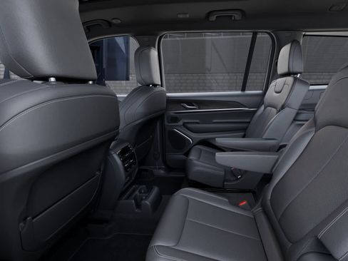 New 2026 Jeep Grand Cherokee L Limited image 23