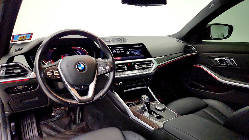 Used 2020 BMW 330i xDrive Sedan w/ Convenience Package AWD/4WD image 13