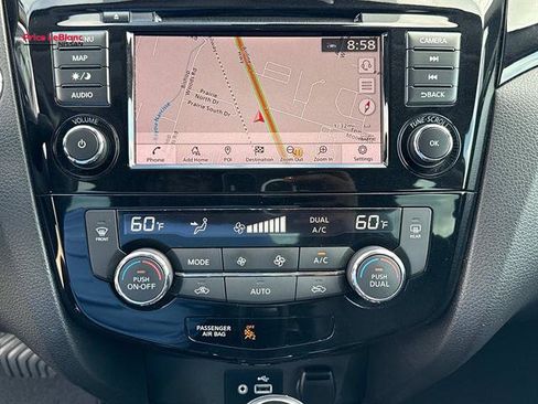 Used 2022 Nissan Rogue Sport SL w/ Premium Package AWD/4WD image 23