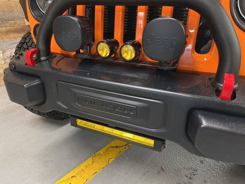 Used 2012 Jeep Wrangler Unlimited Sport AWD/4WD image 10