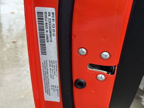 Used 2021 Dodge Challenger SXT w/ Plus Package image 33