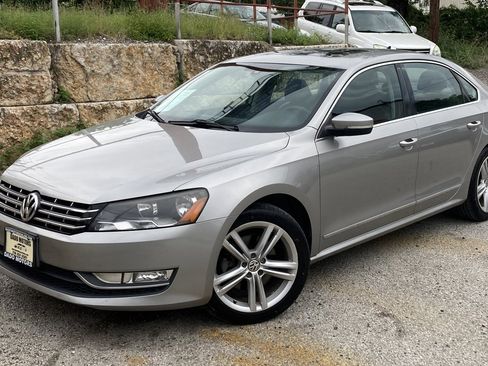 Used 2014 Volkswagen Passat TDI SEL Premium FWD image 1