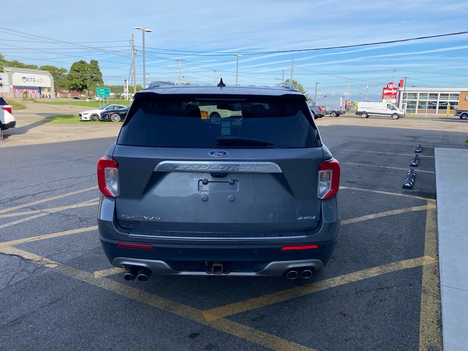 Used 2021 Ford Explorer Platinum w/ Equipment Group 601A AWD/4WD image 5