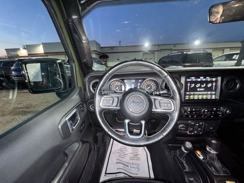 Used 2021 Jeep Wrangler Unlimited Sahara image 14