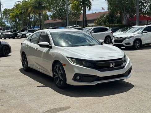 Used 2019 Honda Civic Sport image 3