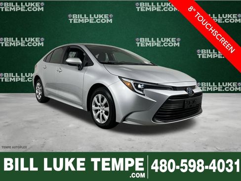 Used 2024 Toyota Corolla LE image 1