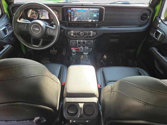 Used 2025 Jeep Wrangler Unlimited Rubicon 392 AWD/4WD image 18