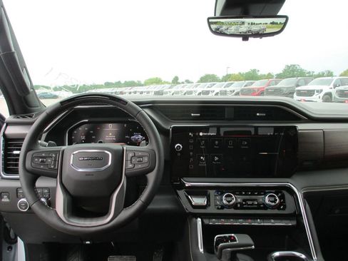 New 2026 GMC Sierra 1500 Denali Ultimate AWD/4WD image 16