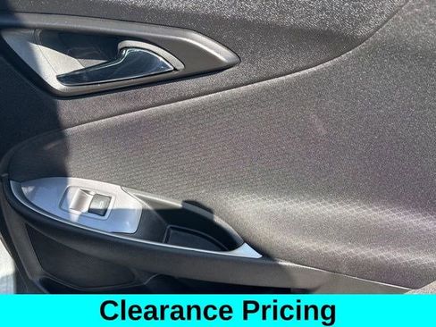 Used 2024 Chevrolet Malibu LT image 36