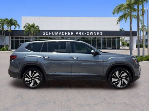 Used 2024 Volkswagen Atlas SE FWD image 8