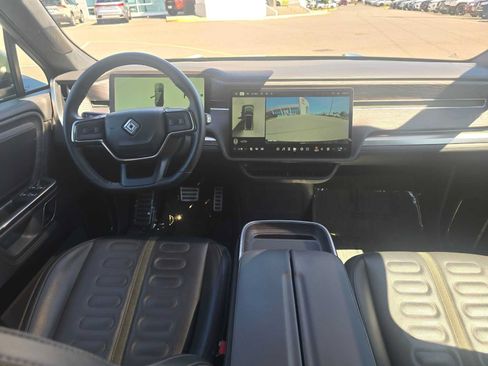 Used 2024 Rivian R1S Adventure Quad AWD/4WD image 18