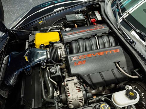 Used 2011 Chevrolet Corvette Grand Sport w/ Preferred Equipment Group image 14