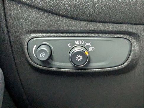 Used 2024 Chevrolet Equinox LS w/ LS Convenience Package FWD image 16
