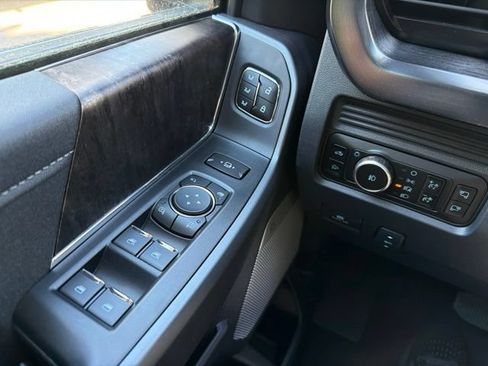 New 2026 Ford F350 Lariat w/ Chrome Package AWD/4WD image 24