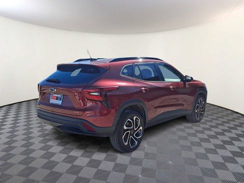 Used 2024 Chevrolet Trax RS w/ Driver Confidence Package image 5