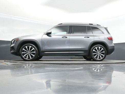 Used 2022 Mercedes-Benz GLB 250 GLB 250 image 39