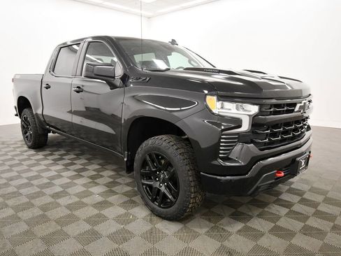 Used 2023 Chevrolet Silverado 1500 LT Trail Boss w/ Protection Package image 10