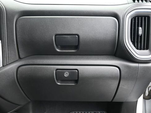 Used 2020 Chevrolet Silverado 2500 LTZ w/ Z71 Off-Road Package image 28