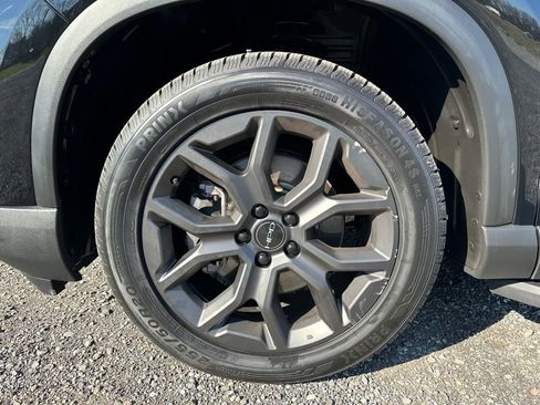 Used 2023 Honda Pilot Elite image 13