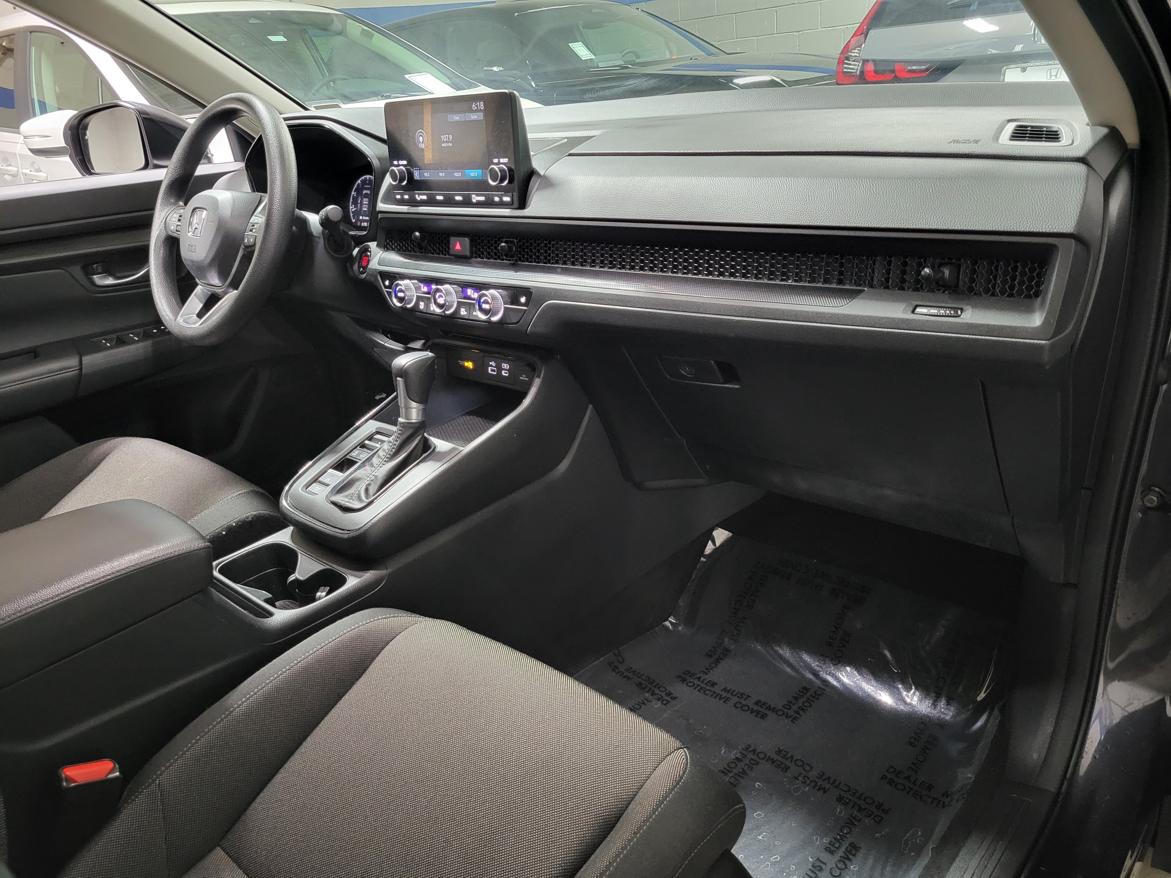 Used 2025 Honda CR-V EX image 10