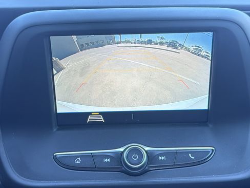 Used 2019 Chevrolet Camaro LT image 21