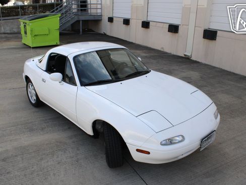 Used 1990 MAZDA MX-5 Miata image 38