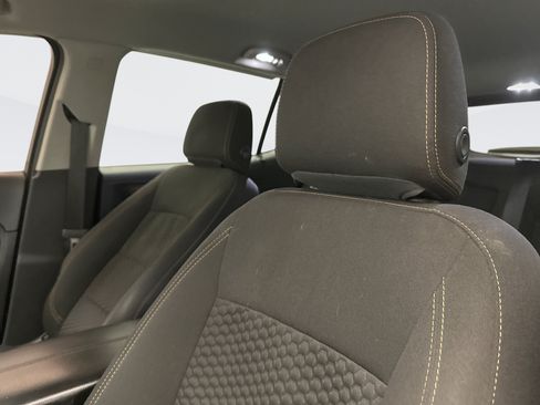 Used 2018 GMC Terrain SLE FWD image 8