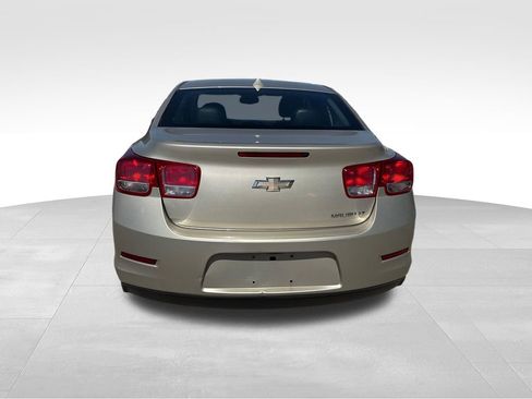 Used 2014 Chevrolet Malibu LT w/ Power Convenience Package FWD image 5