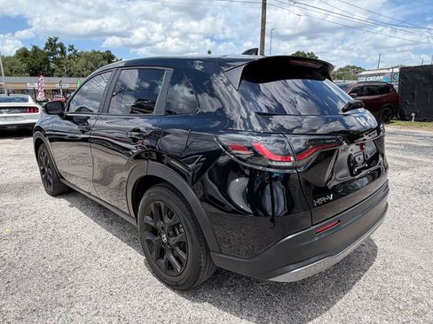 Used 2025 Honda HR-V Sport image 7