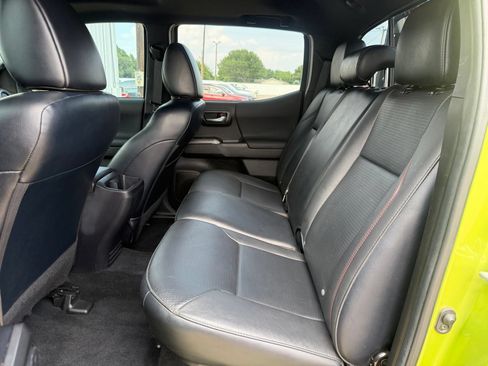 Used 2022 Toyota Tacoma TRD Pro AWD/4WD image 12