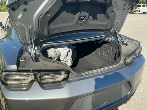 Used 2022 Chevrolet Camaro LT RWD image 12
