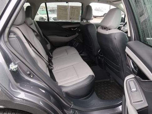 Certified 2025 Subaru Outback Limited w/ Popular Package #2 image 34