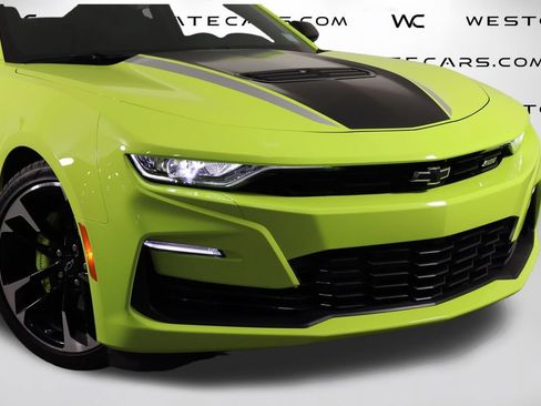 Used 2020 Chevrolet Camaro SS RWD image 52