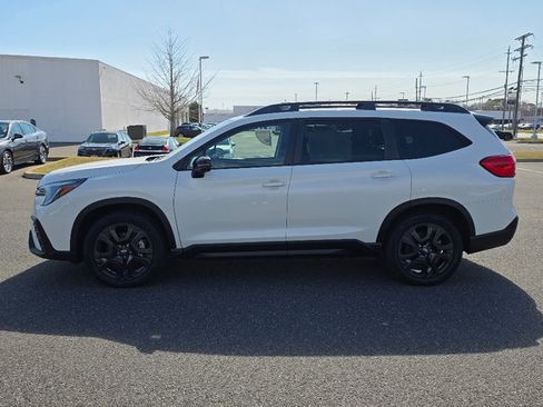 Used 2023 Subaru Ascent Onyx Edition Limited image 12