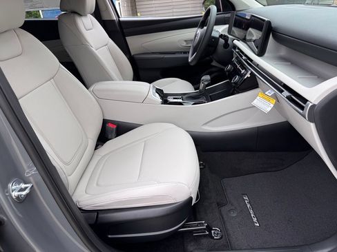 New 2026 Hyundai Tucson SEL Plus FWD image 18