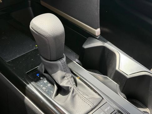 Used 2025 Toyota Camry LE FWD image 6
