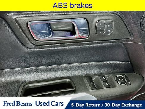 Used 2016 Ford Mustang GT Premium w/ Equipment Group 401A RWD image 23