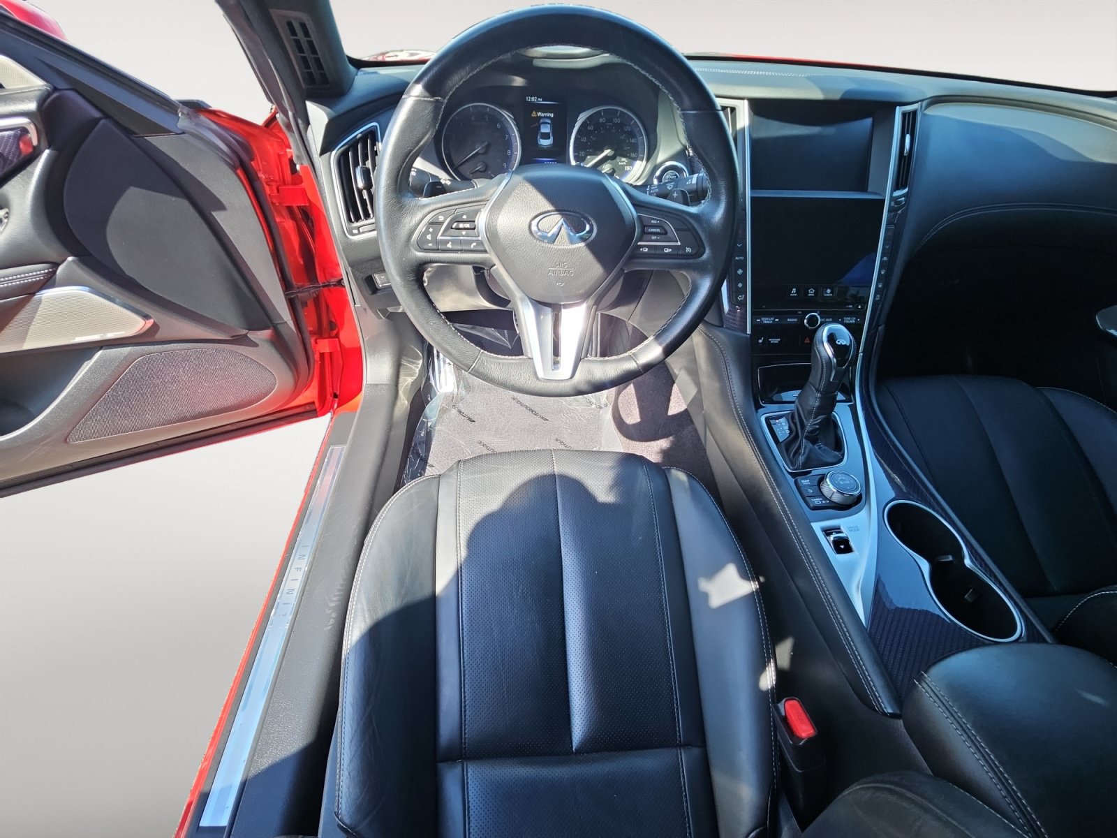 Used 2017 INFINITI Q60 Red Sport 400 AWD/4WD image 10
