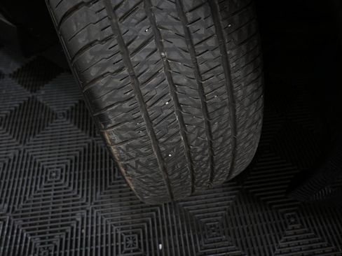 Used 2008 Pontiac G8 image 19