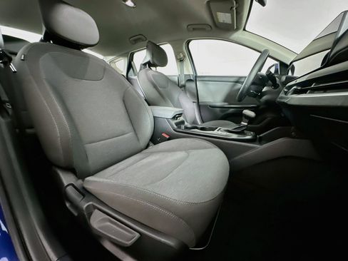 Used 2025 Kia K4 FWD image 29