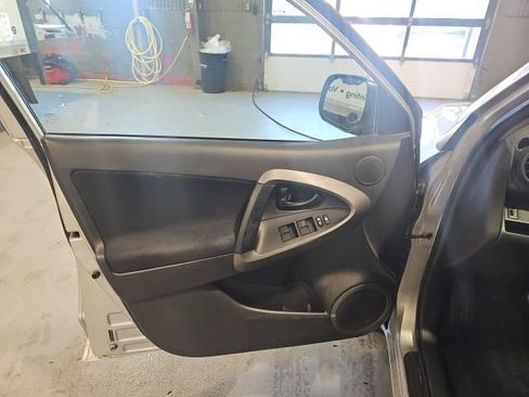 Used 2010 Toyota RAV4 Sport AWD/4WD image 10