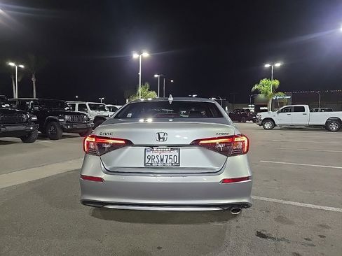 Used 2025 Honda Civic Sport image 6