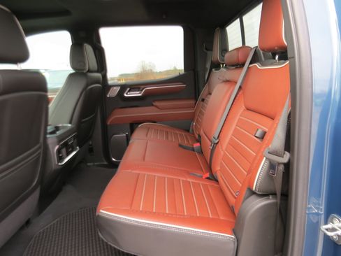 Used 2024 GMC Sierra 1500 Denali Ultimate AWD/4WD image 16
