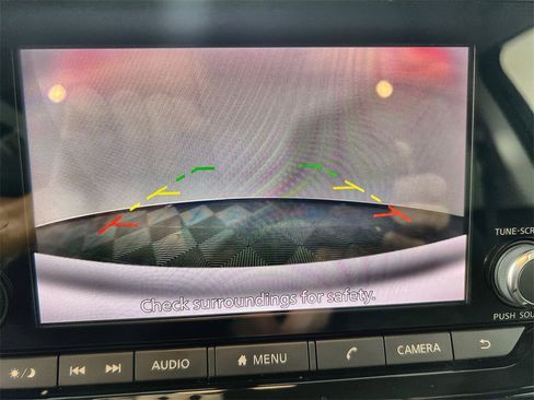 Certified 2022 Nissan Pathfinder S image 22