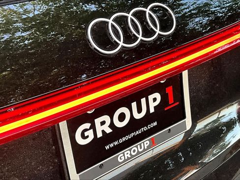 Used 2025 Audi Q5 Premium Plus w/ Premium Plus AWD/4WD image 31