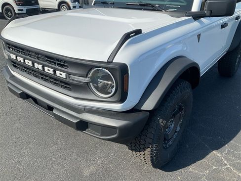 New 2025 Ford Bronco 4-Door w/ Sasquatch Package image 10