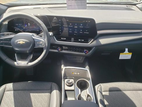 New 2027 Chevrolet Equinox LT w/ Convenience Package II AWD/4WD image 19