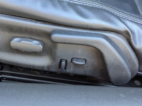 Used 2007 Chevrolet Corvette Base Convertible w/ Performance Package image 18