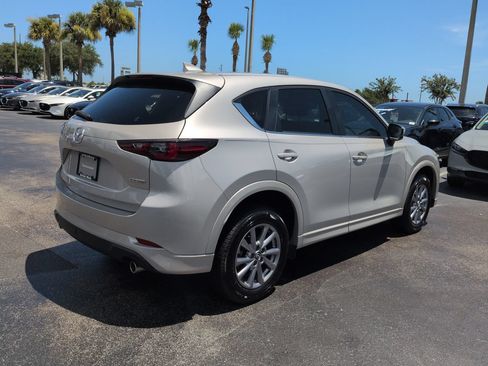 Used 2025 MAZDA CX-5 AWD 2.5 S w/ Preferred Package image 4