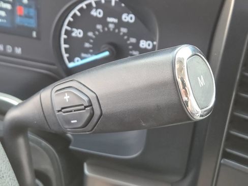Used 2025 Ford F350 XLT AWD/4WD image 5